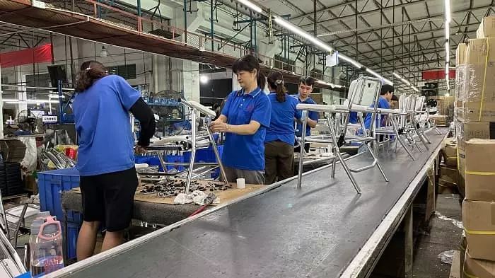 మీ వ్యాపారం కోసం ఉత్తమ రోలింగ్ షవర్ కమోడ్ చైర్‌ను ఎలా ఎంచుకోవాలి?